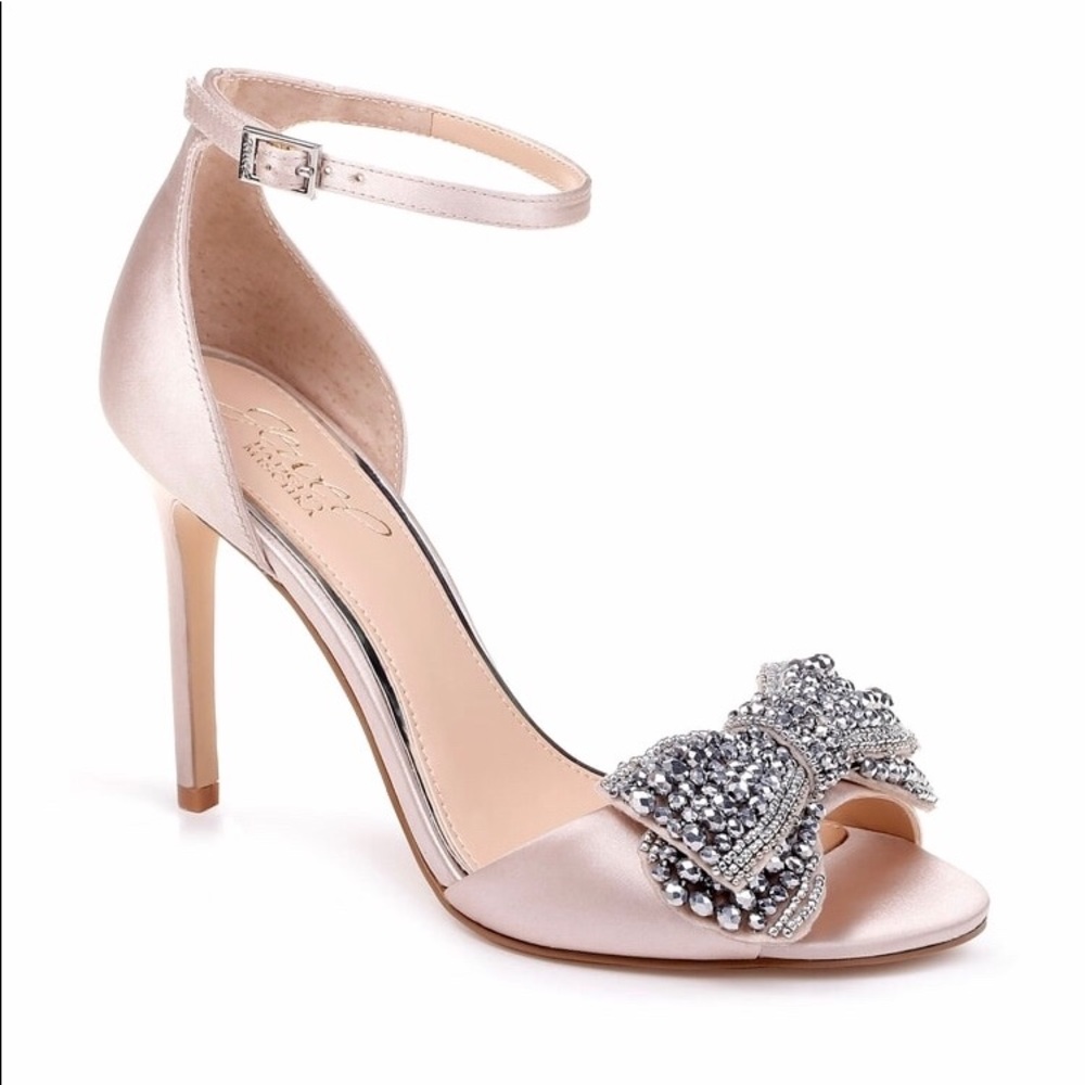 Badgley Mischka Zelina Bow Sandal
